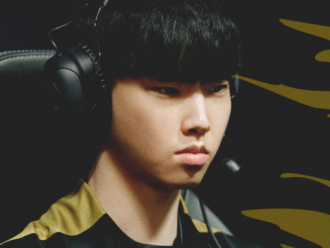 Chovy保持状态稳坐韩服第一！谈及LPL：四支队伍都需要警惕！