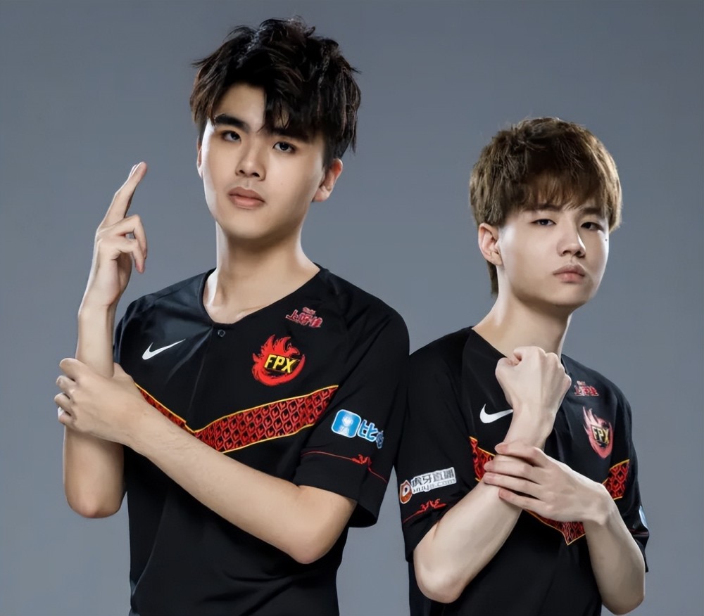 LWX也开始了？超话群怒怼CP粉别恶心自己朋友，这次两头两头喊打