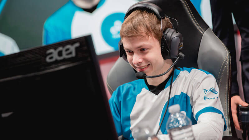 北美只有夺冠S12全球总决赛才能挽救收视率？