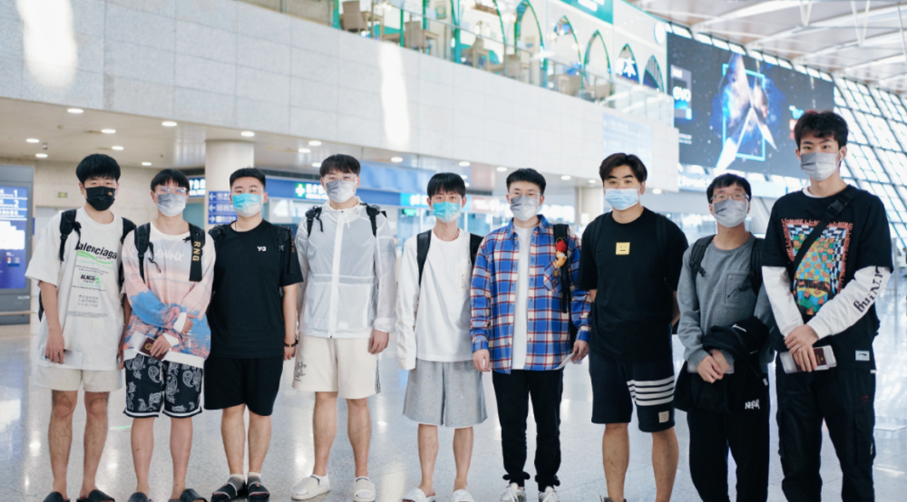 宁愿“吃翔”也不打替补！Mlxg跟RNG彻底决裂，到底有多大仇？