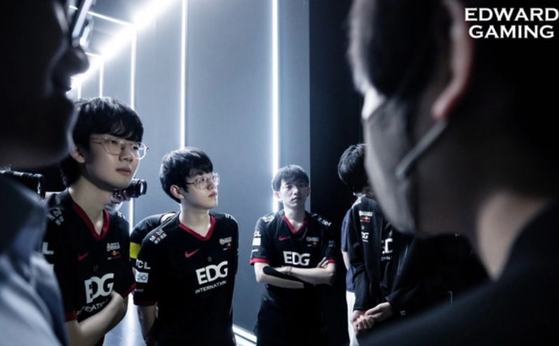 韩服硬辅胜率出炉，LPL队伍狂喜，S12卫冕再添重要砝码