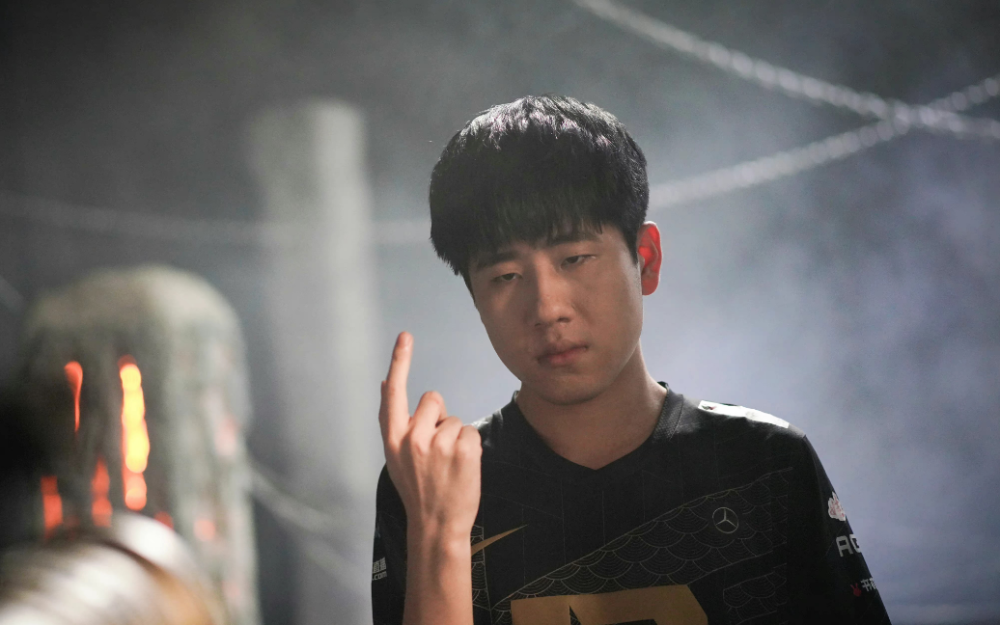 Viper第一，荣誉提名小吕布！外媒盘点S12值得期待的AD