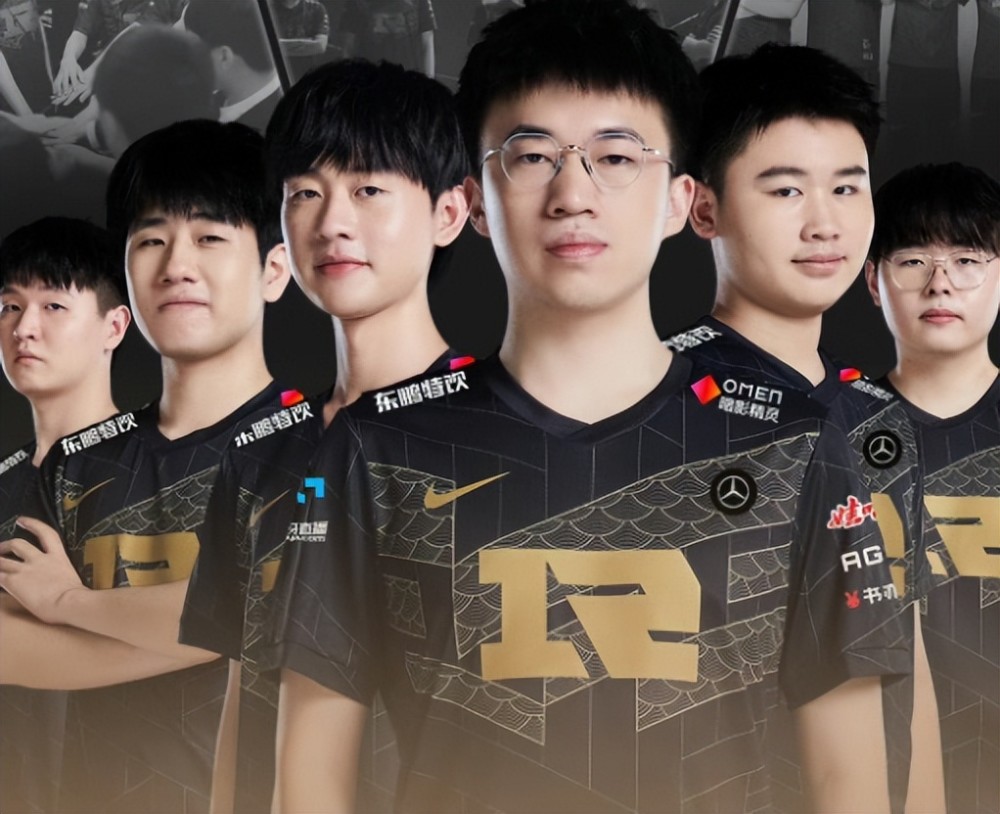 RNG晒最新动态，全员开始调试设备，Gala眼神如杀手，DRX危险了