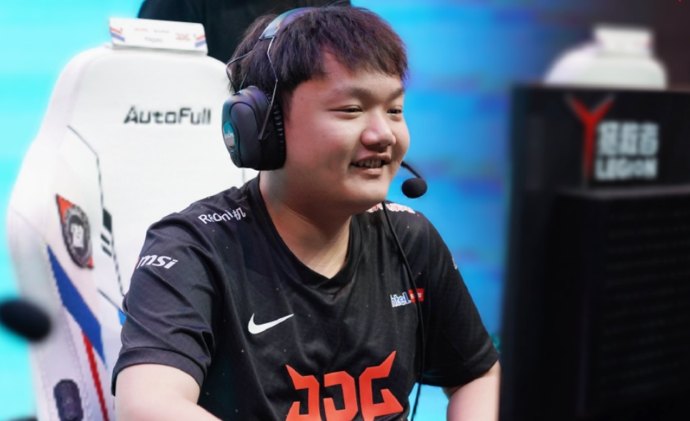 牙膏采访：369比在TES更努力了！如果今年没成绩，明年我就不打了