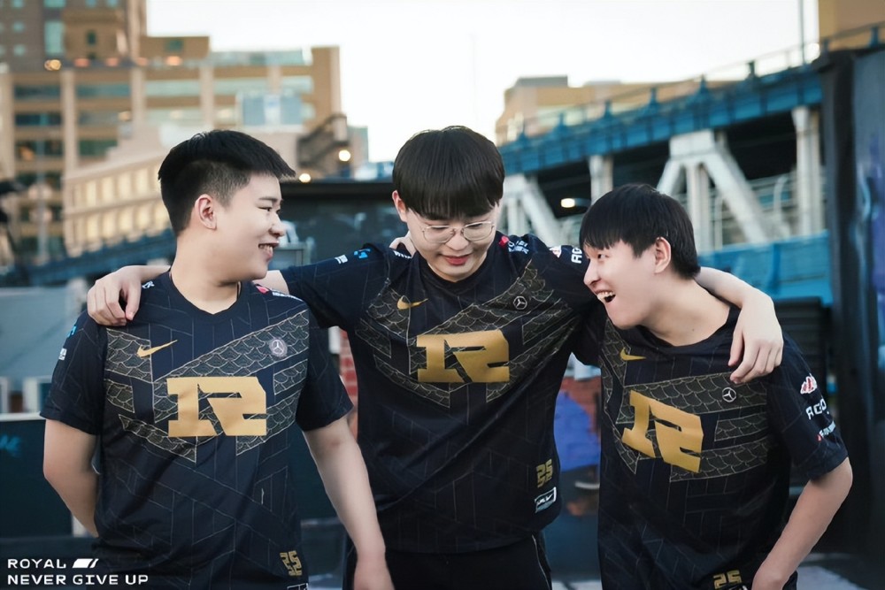 史上最大耻辱！LCK四连败，AJ狂吹：应该给LPL5个名额