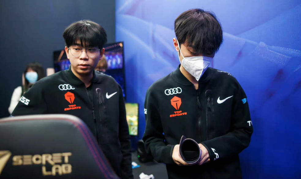 LPL二号种子最菜？RGE轻取TES，滔搏哥可能十六强出局