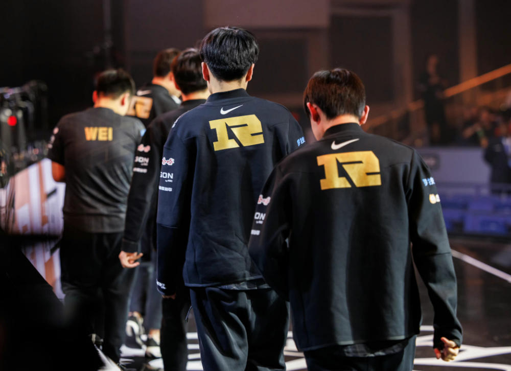 今年的RNG能走多远？版本契合，BP舒服，队员无压力，也许夺冠？