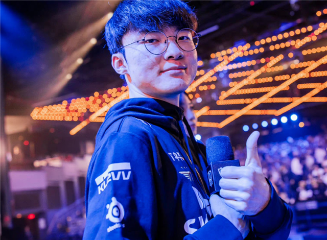 LCK事务局真把faker当“神”？imp称其忽略自己，乌兹也没这待遇