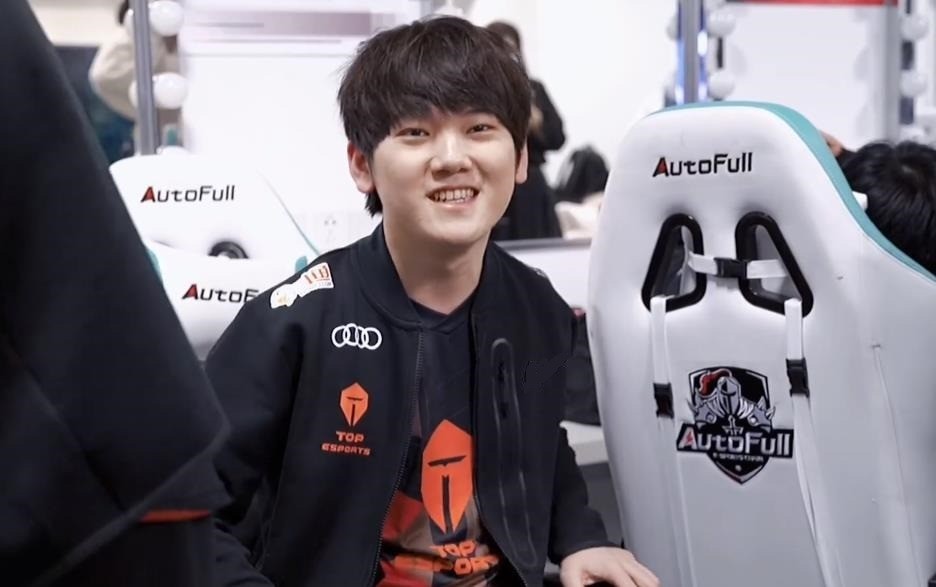 JKL和Mark哭了！JKL：今年TES是正确的5个人