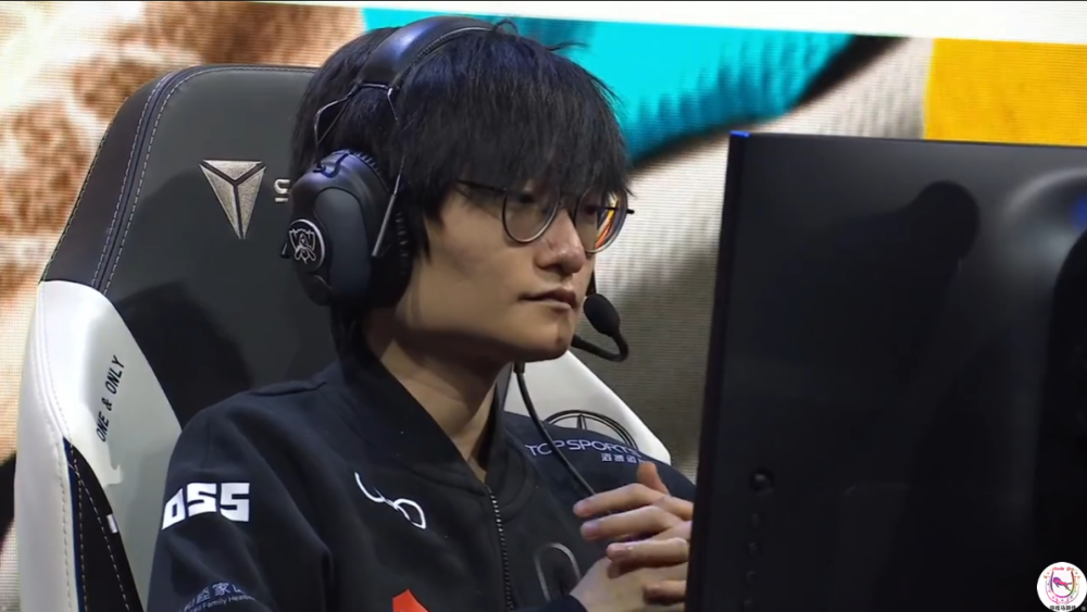 TES让早起的LPL观众看垃圾时间！赛前节目一语成谶