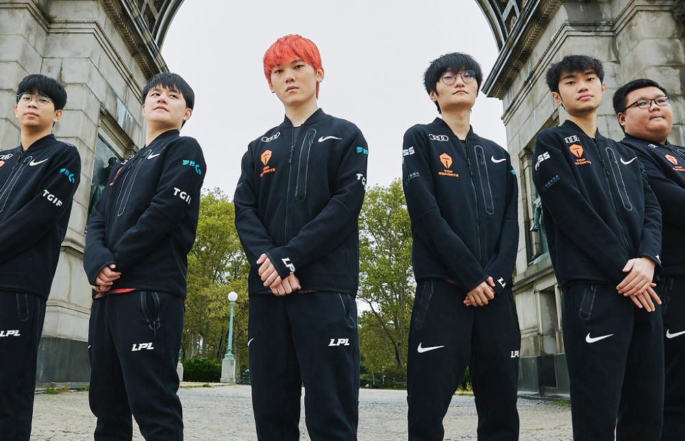 C组第二轮小组赛来袭！TES先发阵容出炉，官博最新海报获赞