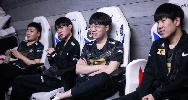 流量的神！T1对阵RNG票价600美元起售 比其他高出6倍