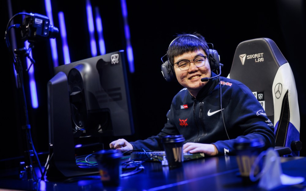 JDG晋级S12四强刷新队史，Missing总助攻破百