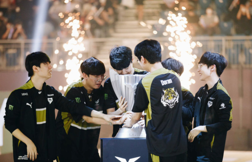 S12最精彩的一场比赛诞生！2队神仙打架，翻中翻！堪比S赛总决赛