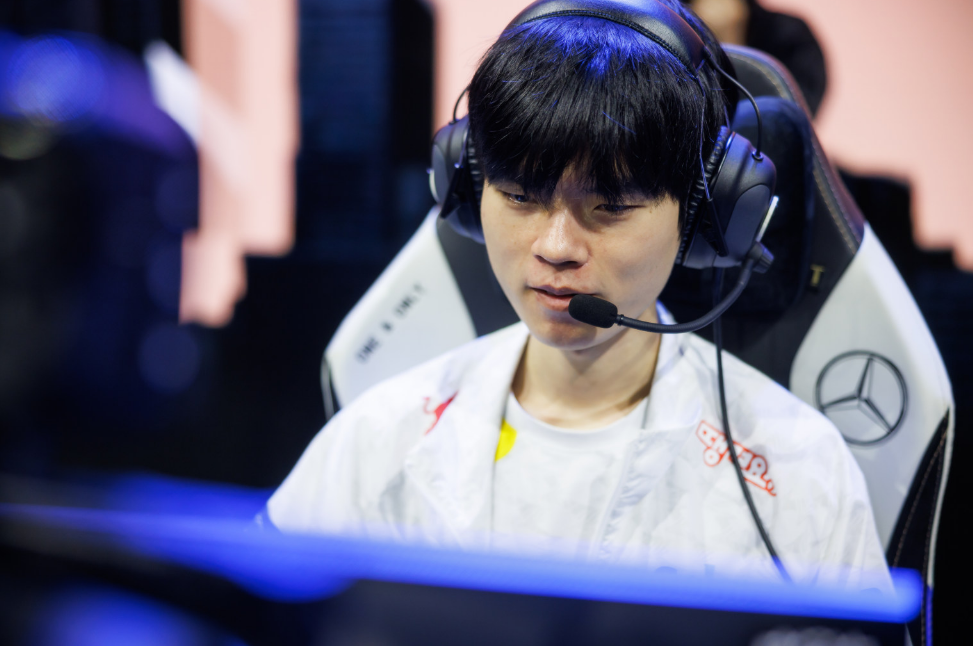 S12世界赛LPL暴露的三大问题！JDG虽有机会，但仍有隐患