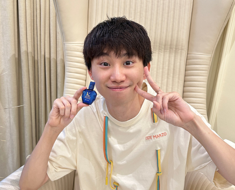 电竞圈爆料大佬，发长文表达对DOINB的不满，批评DOINB蹭转会热度