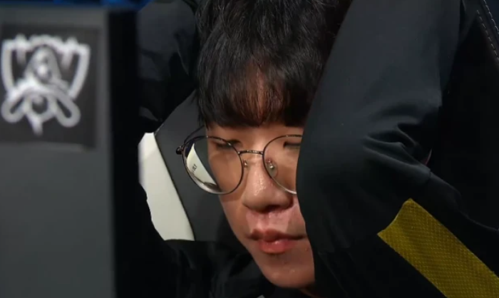 总决赛DRX对阵T1，高中校友的对决，LPL粉丝：希望Deft夺冠