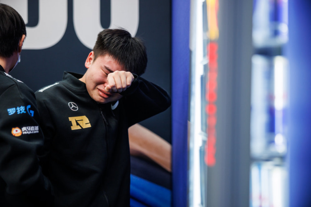 LPL冬转各战队合同情况以及转会爆料汇总：谁留下，谁离开？