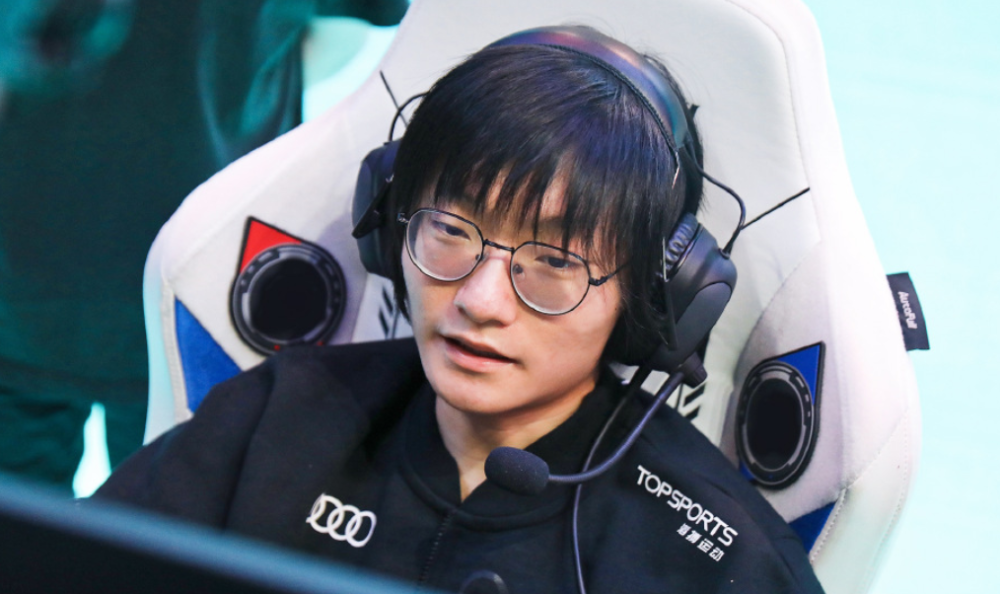 实锤！Tian和Letme前女友交往了！女生无意曝光照片，随后秒删