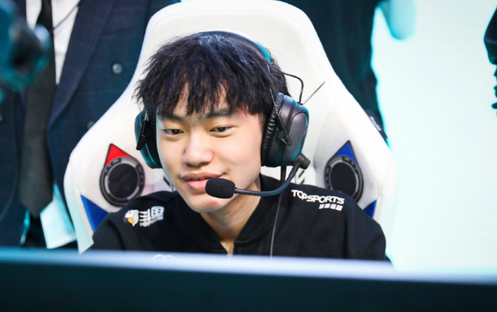 知情人爆料：JDG无限接近Knight！今年他的身价，仍然是国产第1