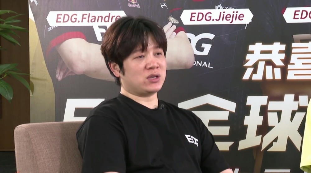 “除了RNG之外，其他选手都不高”，老岳透露：LPL实行工资帽了