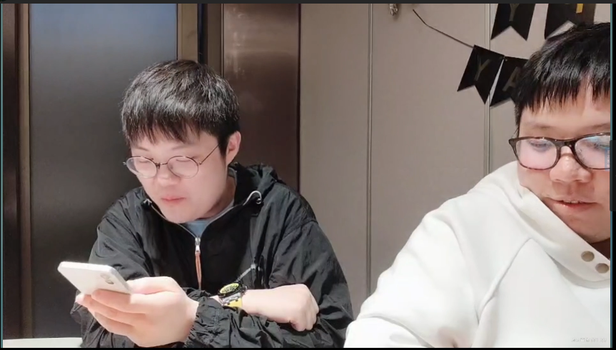 AJ与涵艺户外直播多番爆料LPL转会期，透露uzi复出的先决条件！