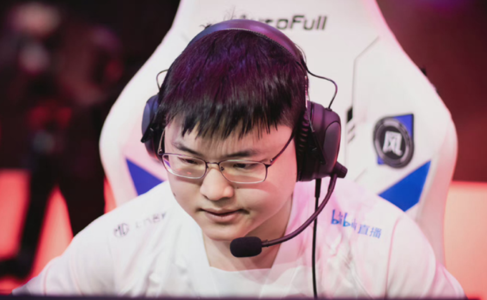 外网千人票选LOL最强AD：Uzi高票稳坐头名，Deft超越Bang