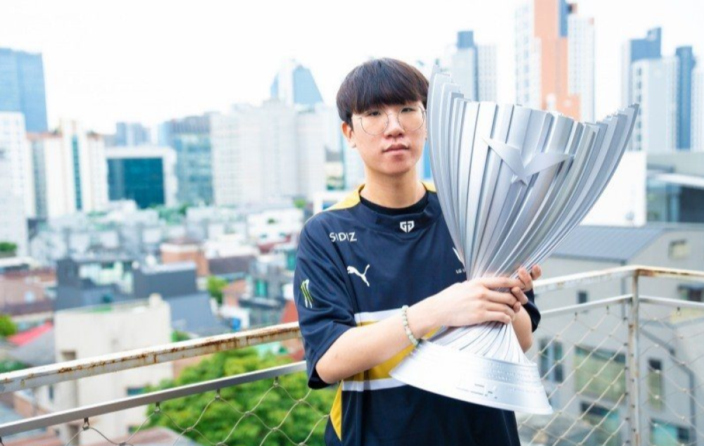 韩网热议Ruler离开GEN：要去DK吗？如果去LPL，千万别去BLG