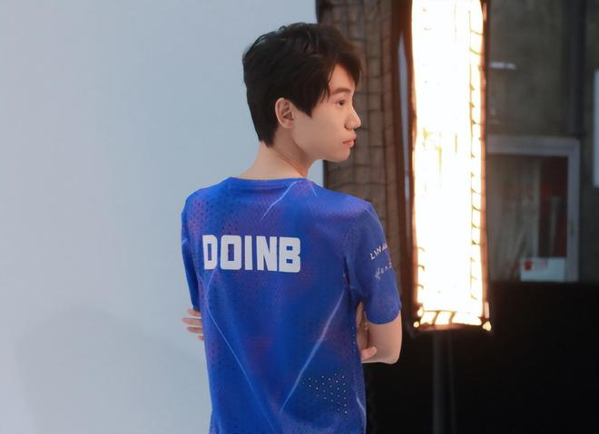 LOL：官方出手强制让RNG还钱，否则打不了LPL，GEN辅助来LPL