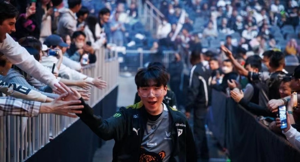 涵艺乱爆料真出问题了，假赛黑历史被粉丝挖出，光速打脸吃相难看