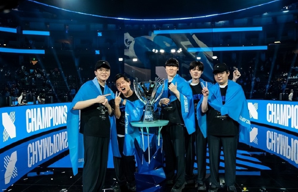 S赛不会改双败赛制？网友推测：影响观感，再也不会出现黑马战队