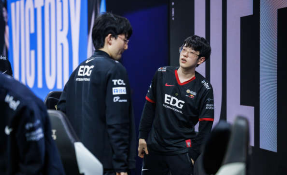 一队与二队融合！LCK迎来大变动，LPL面临严峻考验
