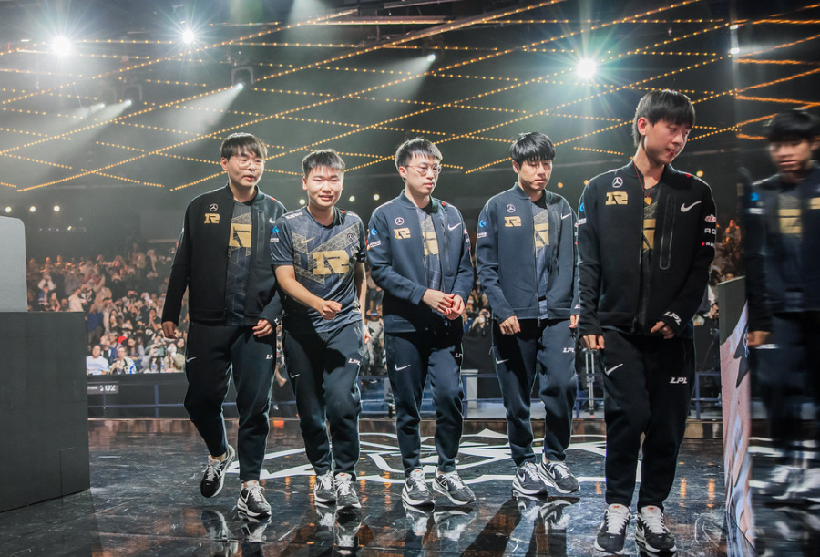 RNG打破历史，成为LPL历史上第一个四号种子晋级八强的队伍