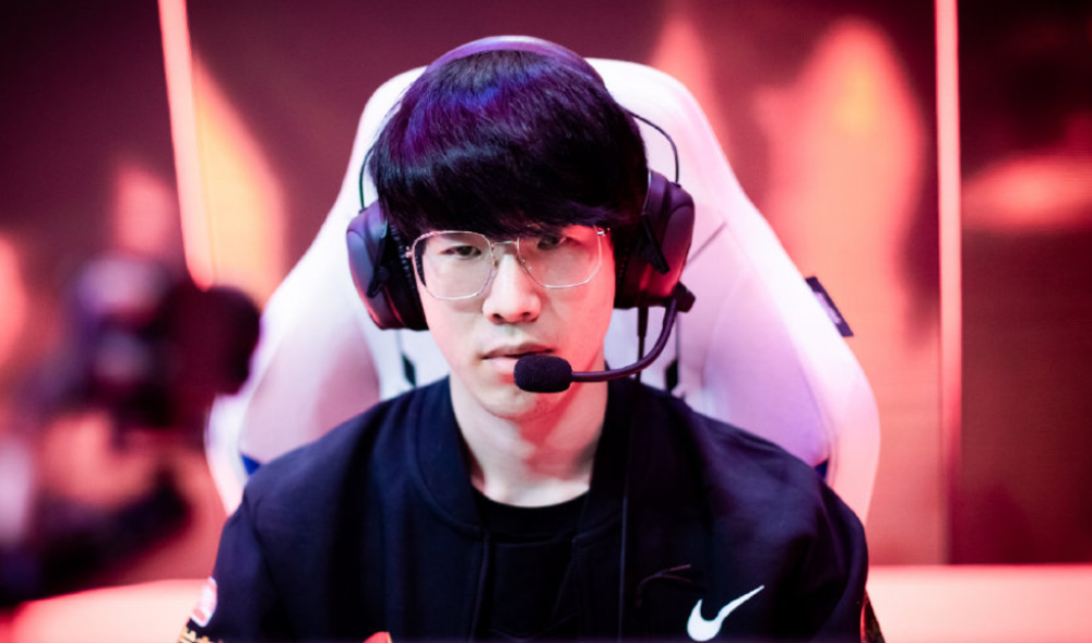 恭喜Theshy！第4次获最受欢迎选手！Uzi人气第2，仁川3C重聚？