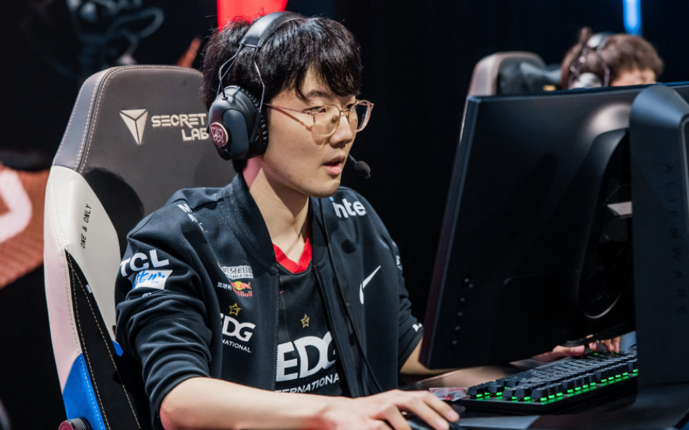 Viper走，尺帝来？谁能想到LPL的AD要靠韩援撑场面？