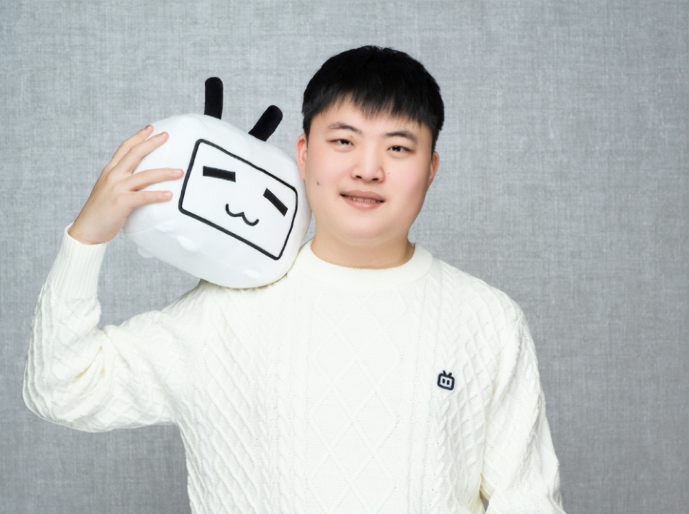 可惜！Uzi也不参加LPL全明星！本人道歉：因为个人原因，无法参加