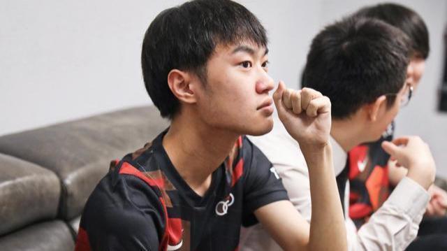 继JDG后，LPL又一艘银河战舰即将起飞，2个S赛冠军＋2个MSI冠军