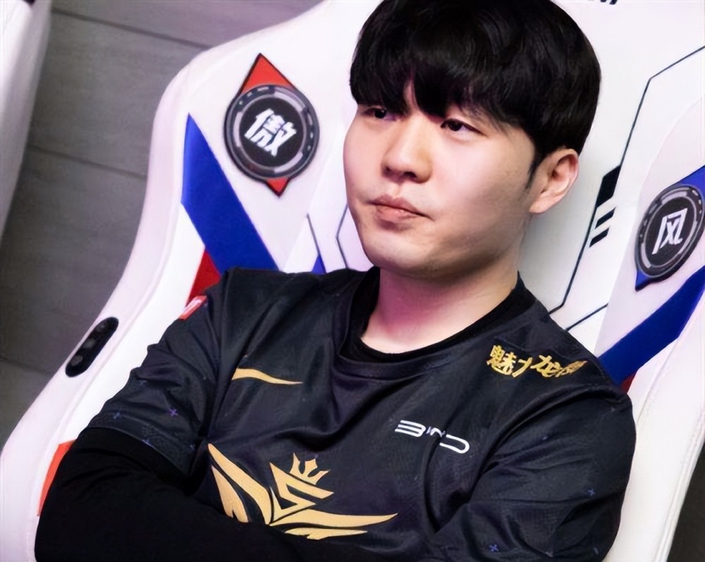 LPL三支银河战舰诞生，滔搏、JDG和WBG，张嘉文：个个顶级配置