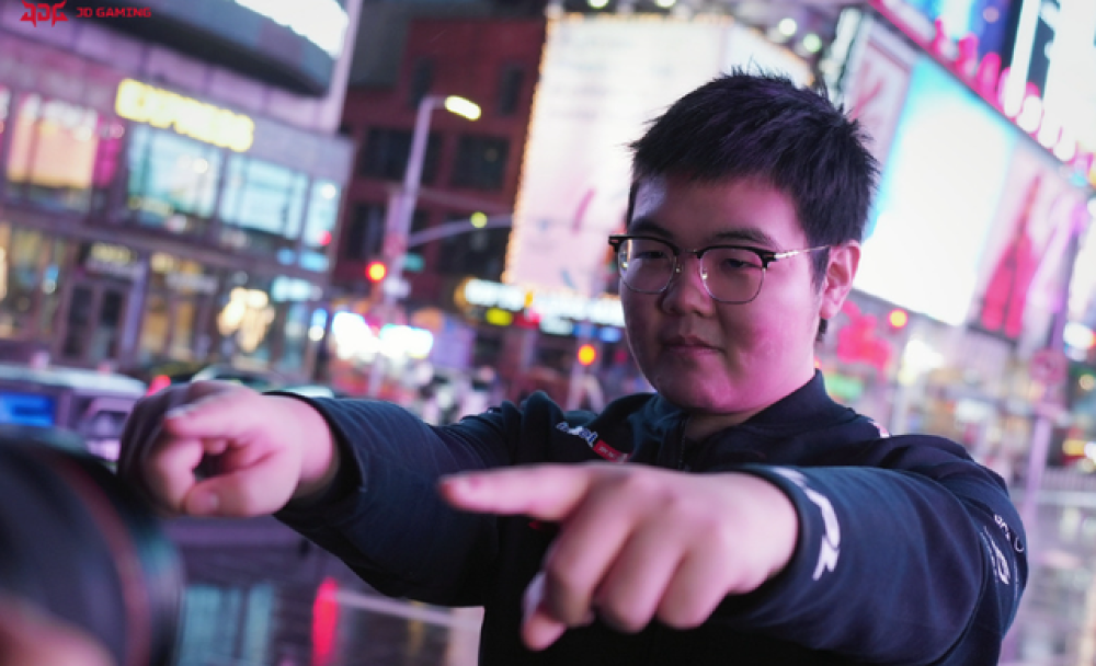 DK和T1伙食曝光引热议，LPL观众吐槽：跟JDG比差远了！