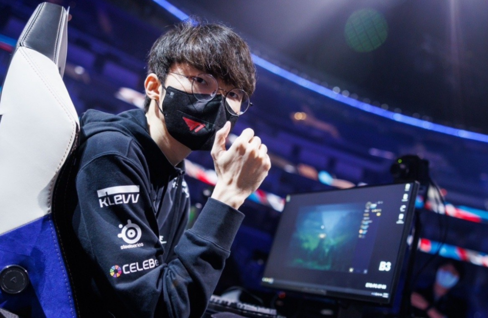 继T1之后，DRX揭晓S13主力阵容，EDG铁粉等来喜讯