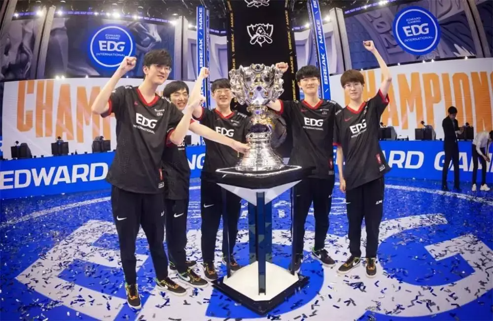 EDG真的放弃Scout了？竟然邀请果子哥来试训，老岳直播道出实情！