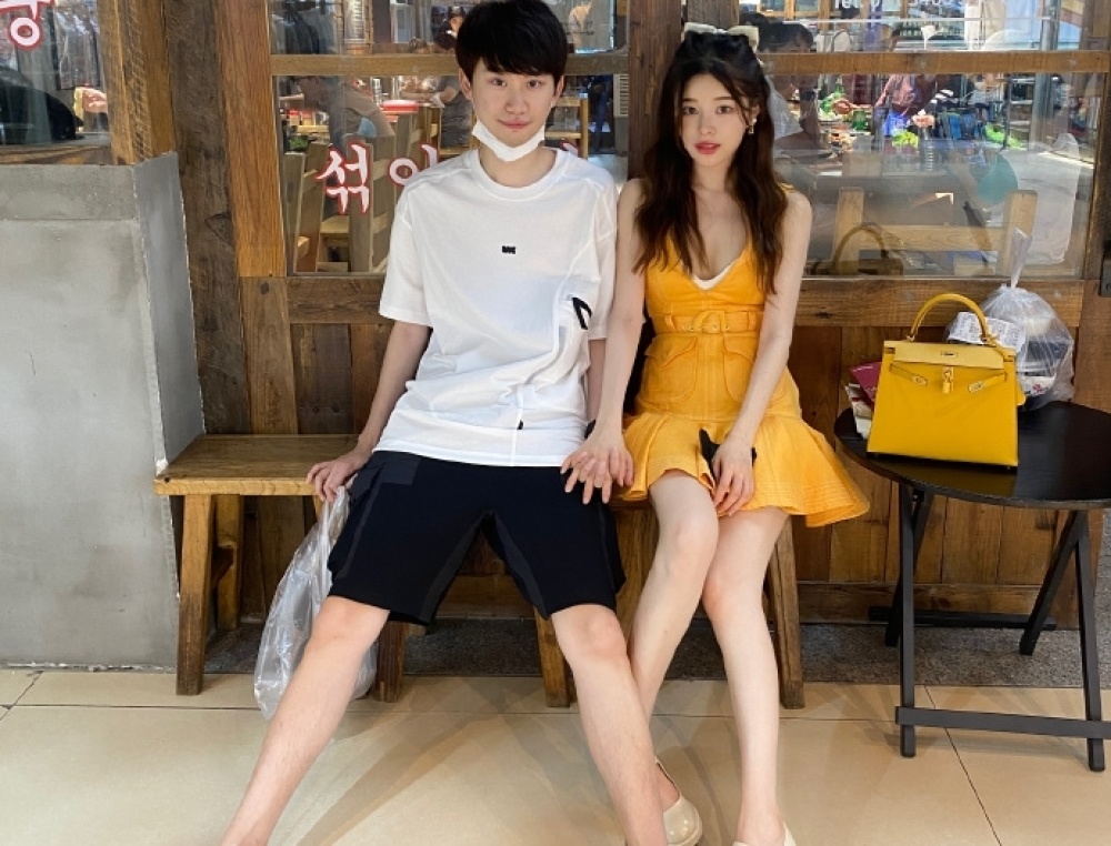 Doinb彻底没退路了，LNG或签下年轻中单小奶油，知情人当场破防