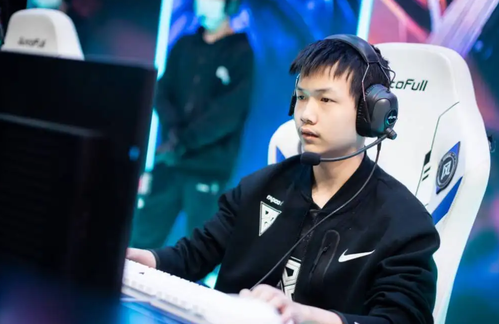 半路拦截？爆料人：Creme临时改主意，已与LNG签字