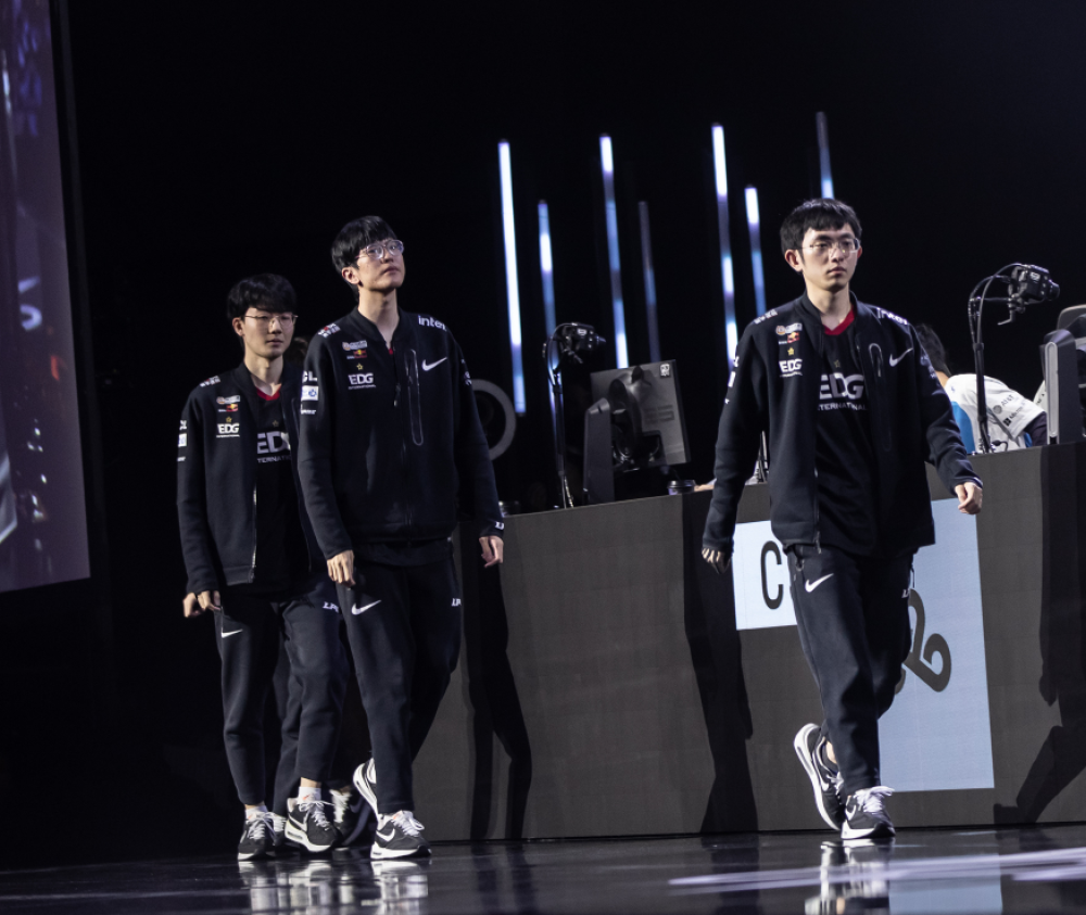 LPL“男主剧本AD”诞生！出道辅助搭档全是冠军，Ning复出受质疑