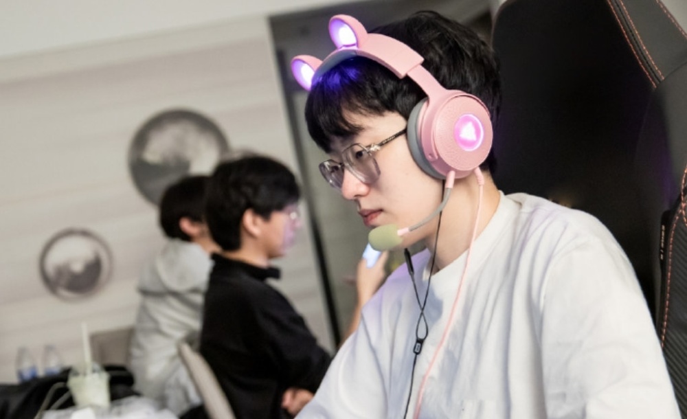 EDG老岳直呼被辜负、在申诉，管理层用出压箱底招数：请厂长复出！