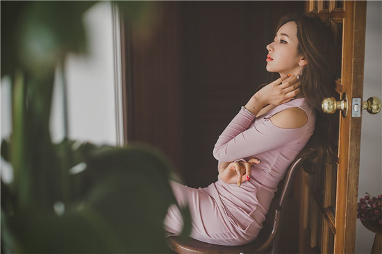 榴莲草莓香蕉丝瓜向日葵ios免费版：流畅性超高的播放软件