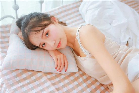 榴莲草莓香蕉丝瓜向日葵ios无限看：支持永久免费观影的平台