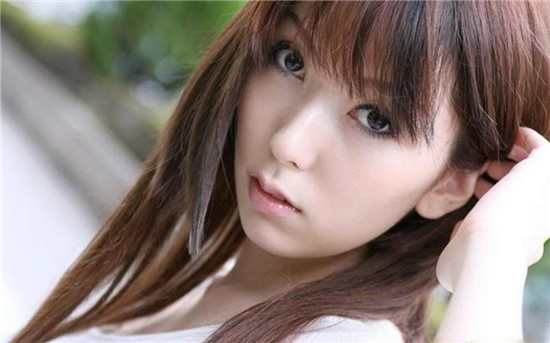 幸福宝榴莲香蕉秋葵黄瓜草莓视频最新版:随时下载视频离线观看