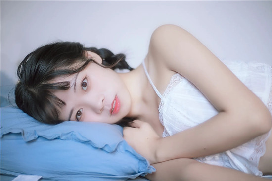 榴莲草莓香蕉秋葵幸福宝APP:播放的过程中不会出现广告的播放器