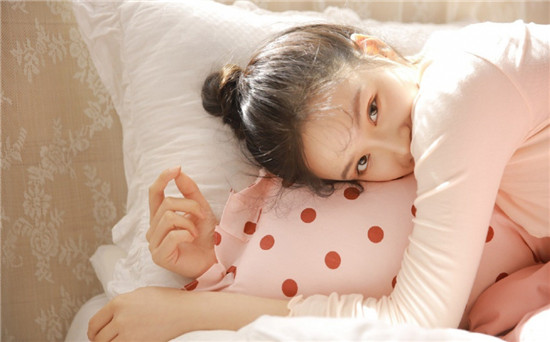 榴莲秋葵向日葵茄子丝瓜大全安卓版：没有固定类型标签可选择的短视频播放软件